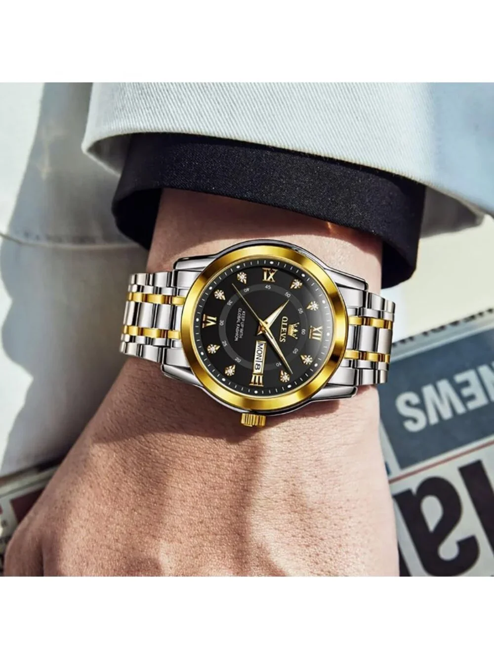 Mens Silver Black Stainless Steel Waterproof Roman Numbers Diamond Classic Watch